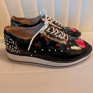 Betsey Johnson - Marti Tailored Sneaker - Size 5